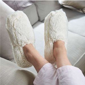Warmies flufff cream slippers